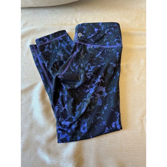 LULULEMON Wunder Under Crop Leggings Full-On Luon Purple Iris Floral Black Sz 4 - Picture 5 of 11